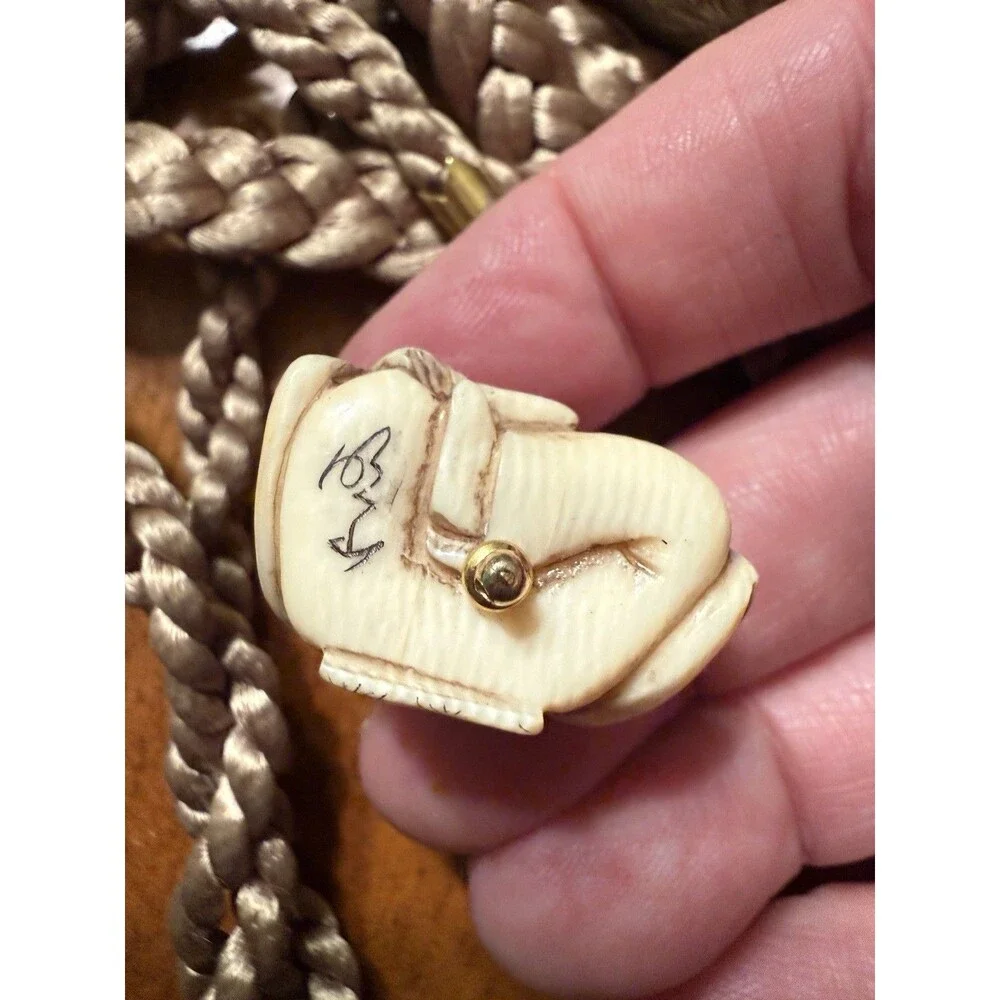 Vintage Japanese Netsuke Man Holding Fan Signed Very Long Cord Braided